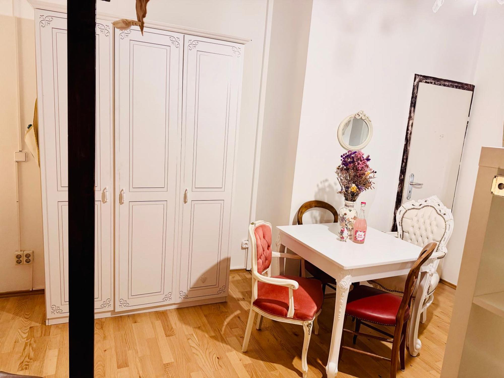 Appartamento Loft In Prenzlauerberg Berlino Esterno foto