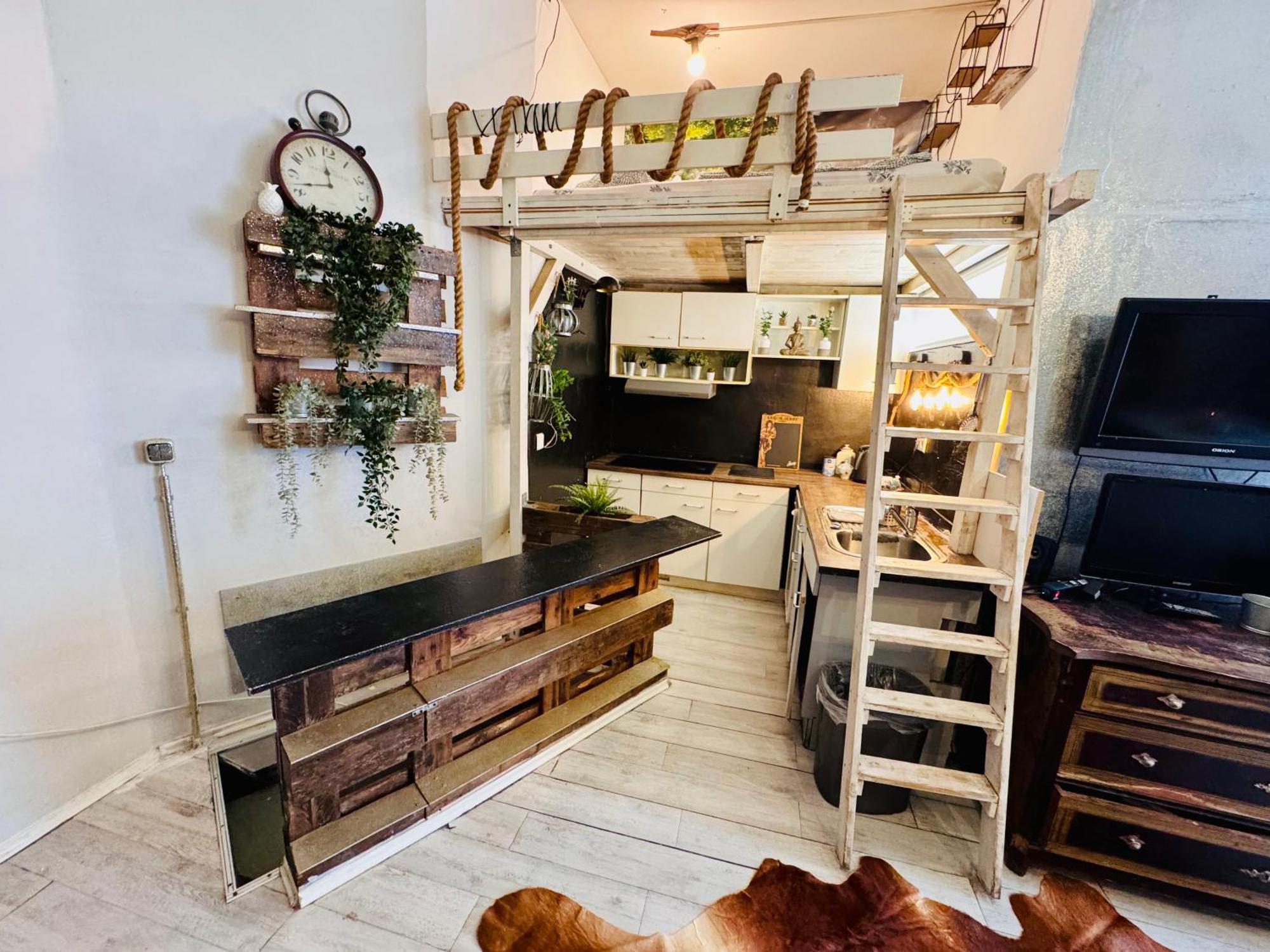 Appartamento Loft In Prenzlauerberg Berlino Esterno foto
